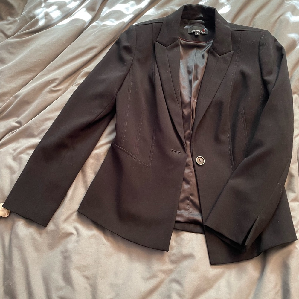 Classic Black Women's Blazer